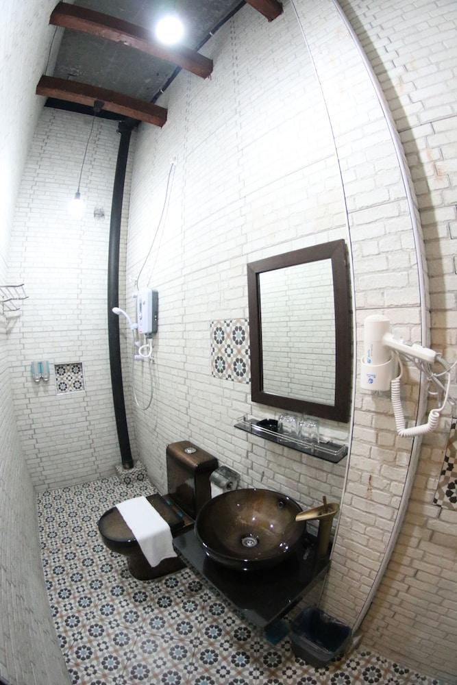 Jq Ban Loong Boutique Hotel Ипох Экстерьер фото
